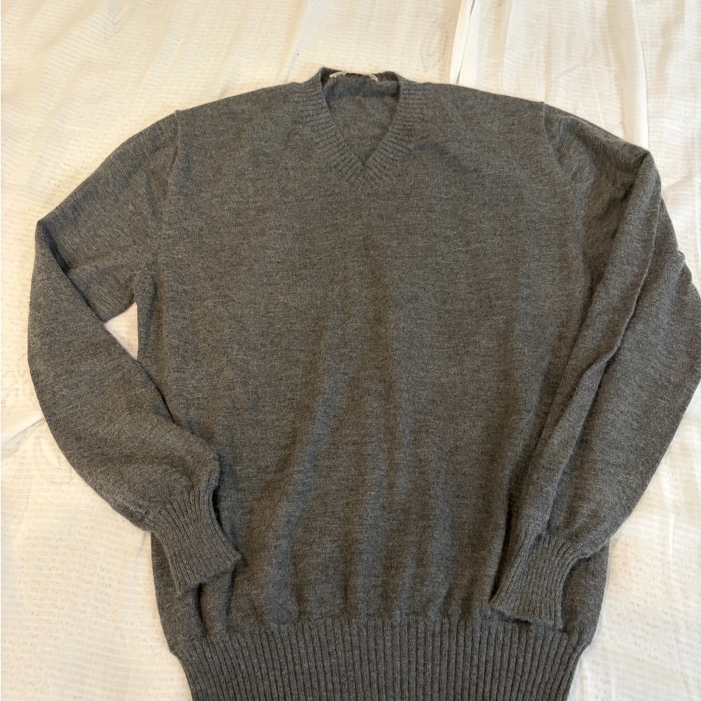 Men's Gray Cashmere Sweater